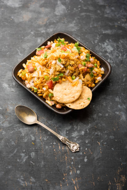 istock Bhelpuri Chaat/chat is indian street food 1158163102