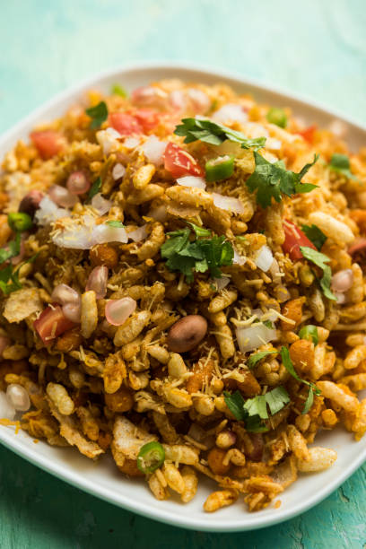 istock Bhelpuri Chaat/chat is indian street food 1158169216
