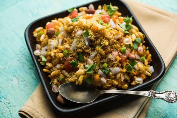 istock Bhelpuri Chaat/chat is indian street food 1158171765