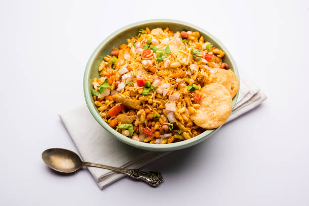 istock Bhelpuri Chaat/chat is indian street food 1158175342