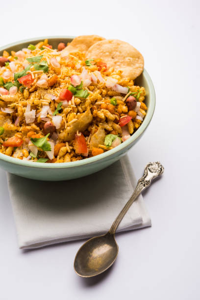 istock Bhelpuri Chaat/chat is indian street food 1158177075
