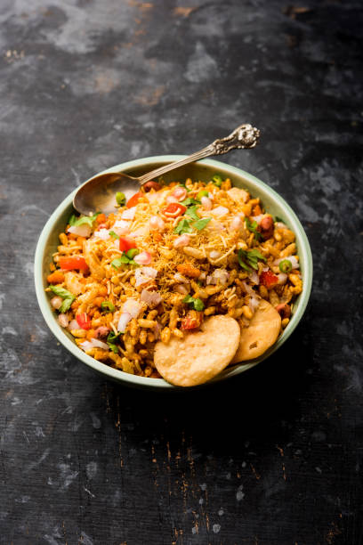 istock Bhelpuri Chaat/chat is indian street food 1158180068