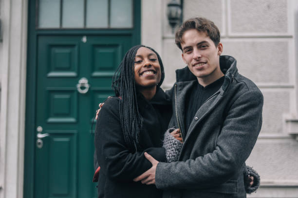 istock Young couple buying house 1158189277
