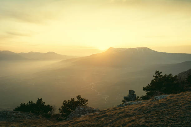 istock View of Chatyr-Dag from the Demerdzhi mountain range 1158203855