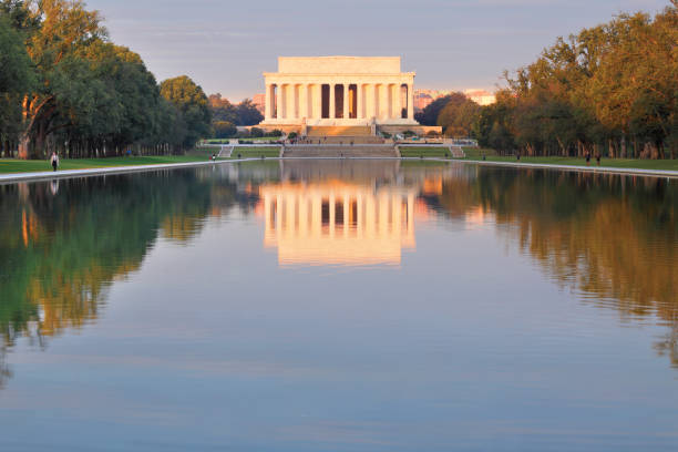 istock Lincoln Memorial - Washington DC 1158222957