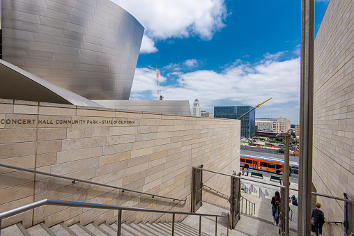 Designed by Frank Gehry and opened in 2003, this is one of the four venues of the Los Angeles Music Center. It is home to the Los Angeles Philharmonic and the Los Angeles Master Chorale.