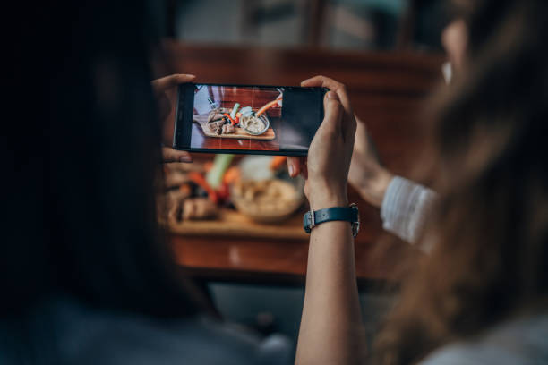 istock Food blogging 1158262140
