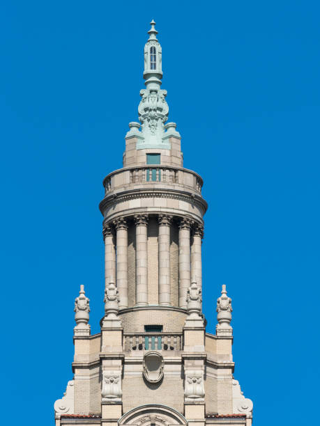 istock Steeple On Top Of Building 1158273388
