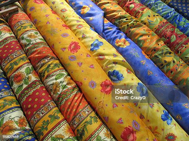 Textilesprovence Foto de stock y más banco de imágenes de Algodón - Textil - Algodón - Textil, Color - Tipo de imagen, Comercio