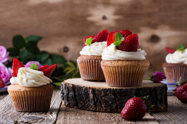 Homemade cupcakes with strawberries