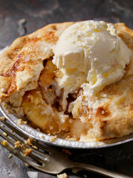 istock Individual Size Apple Pie with Vanilla Ice Cream 1158277985