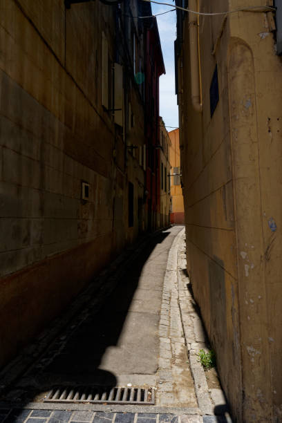 istock Collioure street 1158393831