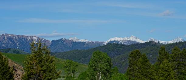 pioneer mountains angle - sun valley idaho stock-fotos und bilder