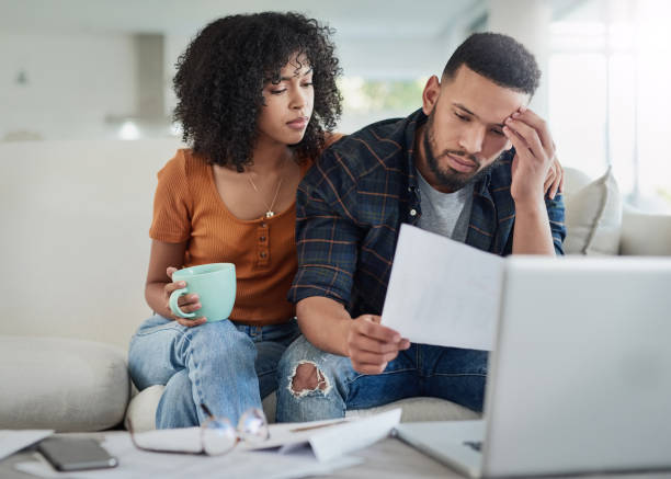 istock Stuck in the dreaded debt trap 1158539302