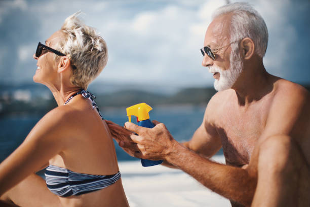 wear sunscreen and protect your skin. - ship in a bottle bottle sailing ship nautical vessel imagens e fotografias de stock