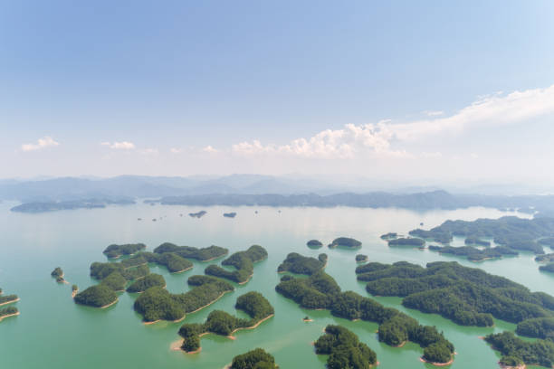 istock thousand island lake landscape 1158559979
