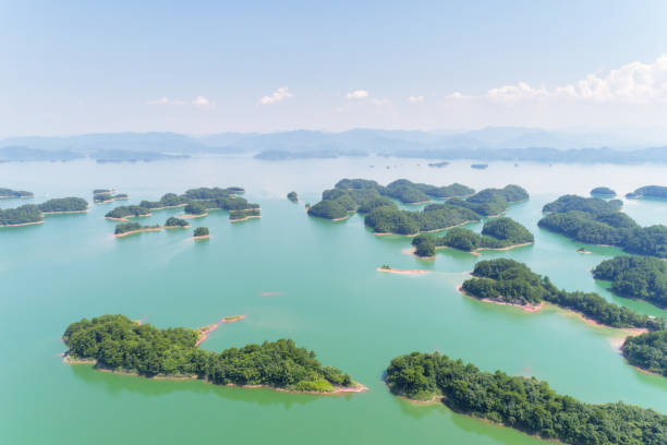 istock thousand island lake landscape 1158560843
