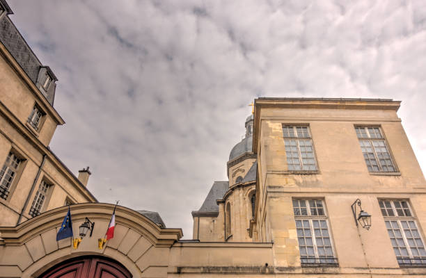 istock Paris, France 1158568193