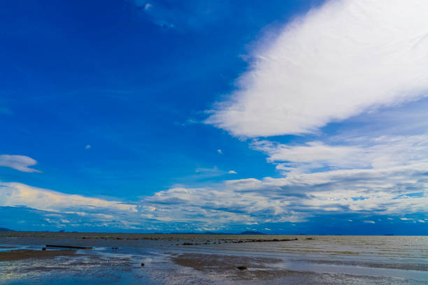 istock Sea and sky 1158584474