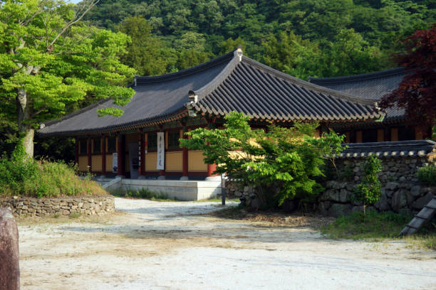 istock Borimsa Buddhist Temple, South Korea 1158584851