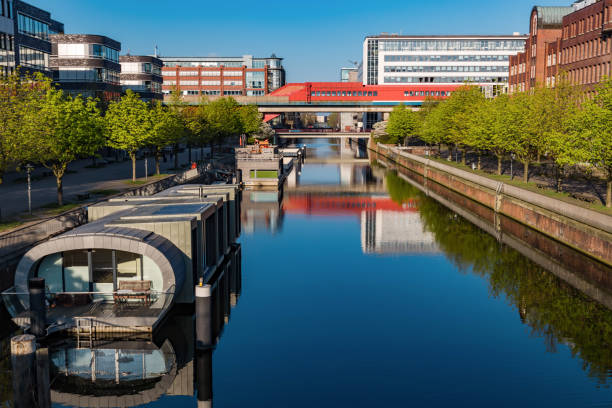 istock Hamburg Hammerbrook - Canal and train Station 1158599137