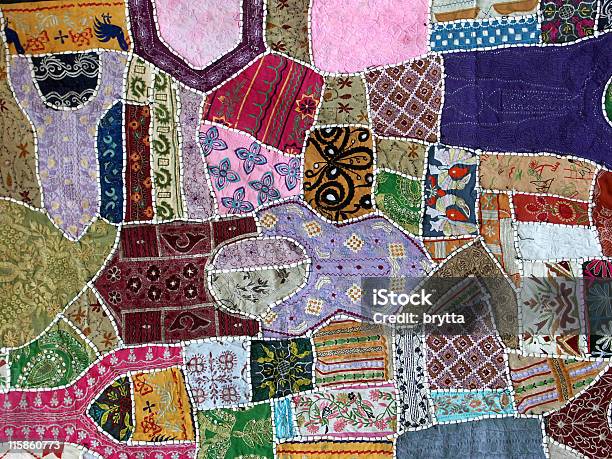 Photo libre de droit de À La Main En Textile Coloré Au Rajasthan Inde banque d'images et plus d'images libres de droit de Patchwork - Patchwork, Édredon, Motif