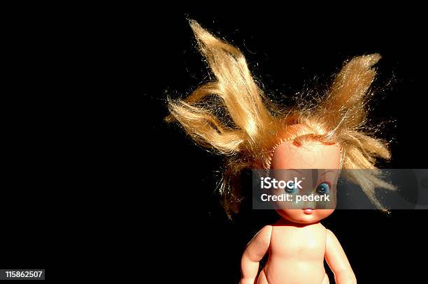 Ужас Кукла — стоковые фотографии и другие картинки Волосы человека - Волосы человека, Горизонтальный, Жуткий