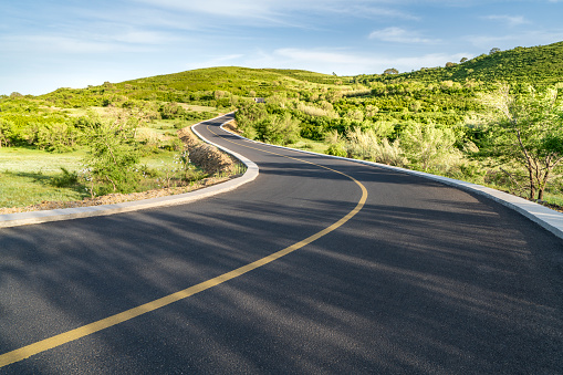Curved Road Pictures | Download Free Images on Unsplash