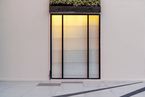 istock Large mirror outdoor in the city 1158646178
