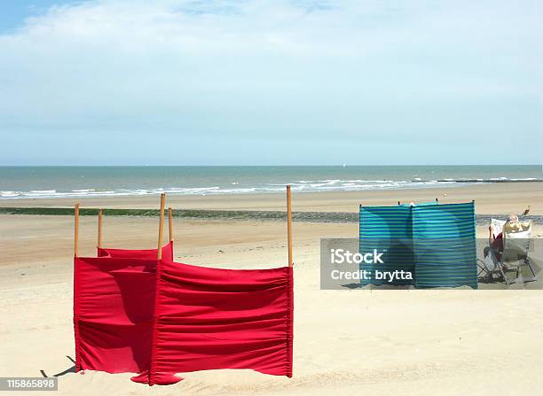 Férias Na Praia - Fotografias de stock e mais imagens de Bélgica - Bélgica, Férias, Mar do Norte