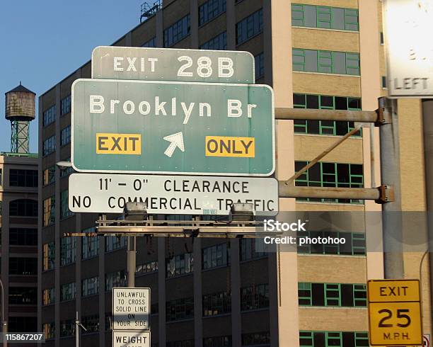 Foto de A Exit 28bbrooklyn Br e mais fotos de stock de Autoestrada - Autoestrada, Brooklyn - New York, Estado de Nova York