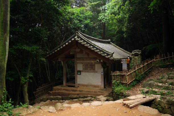istock Baengnyeonsa Buddhist Temple, South Korea 1158712037