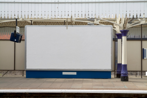 british Cartelera en blanco en la estación de tren photo