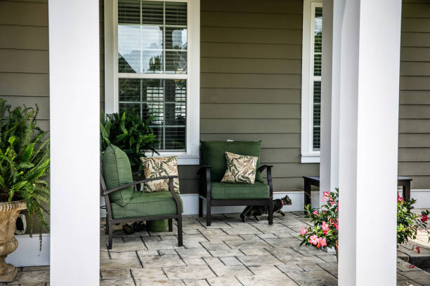 istock Front porch of a home in the suburbs 1158713111