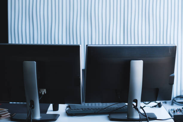 870+ Dual Monitor Workspace Stock Photos, Pictures & Royalty-Free ...