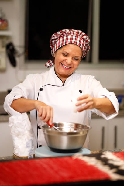 istock Patissier - Confectioner preparing sweets 1158735145