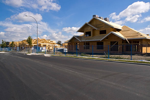 townhome konstrukcja w vancouver's przedmieściach delta - columbia missouri zdjęcia i obrazy z banku zdjęć