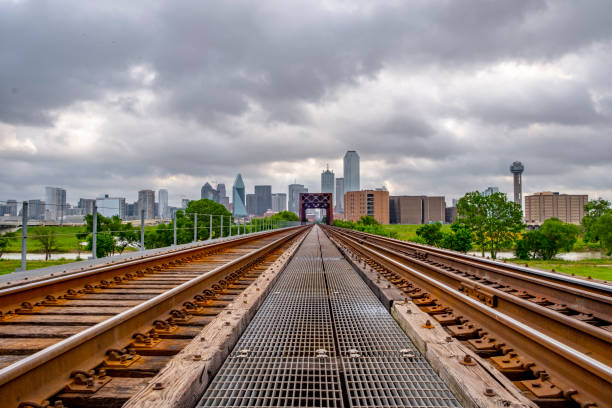 istock Dallas looking from railroad track 1158737649