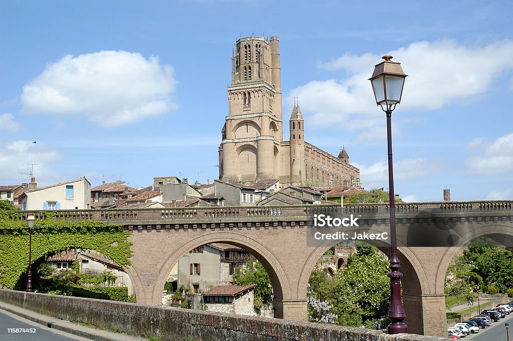 A catedral medieval de Sainte-Cécile - Foto de stock de Abside royalty-free