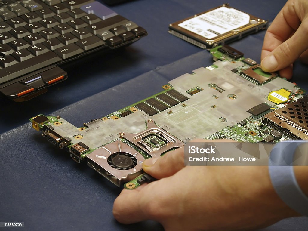 Computer ремонт - Стоковые фото Безопасность роялти-фри