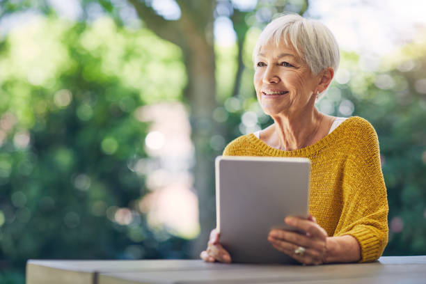 istock Who could ever get bored of the internet 1158818263