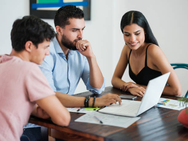 istock Focused group of business people 1158822030