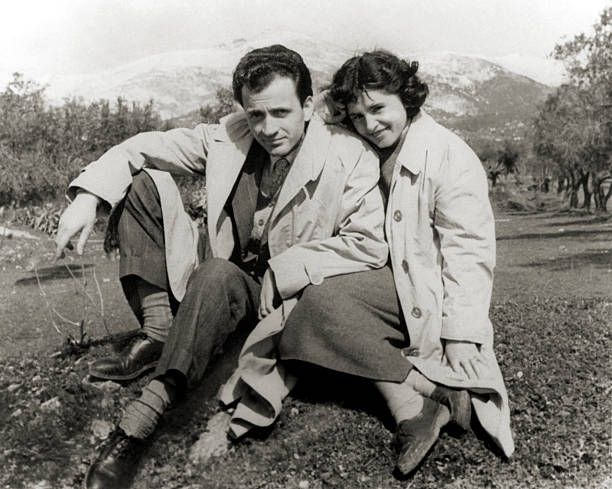 casal feliz em cinquenta - 1955 - fotografias e filmes do acervo
