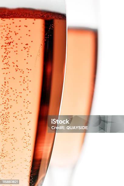 Bolhas De Champanhe - Fotografias de stock e mais imagens de Vinho - Vinho, Vinho Rosé, Abstrato