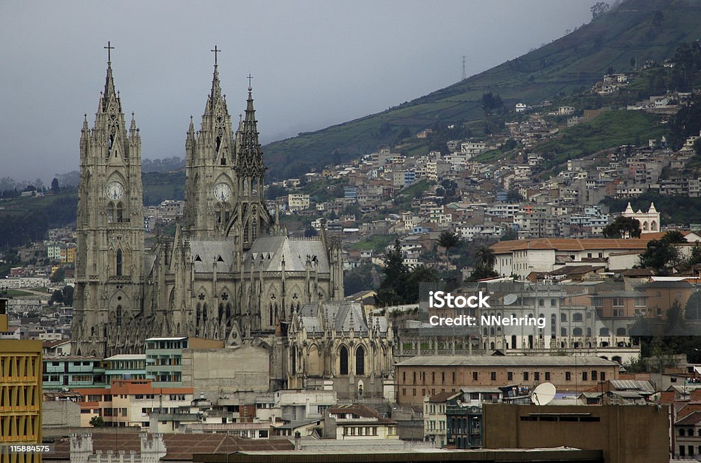 라 바실리카 델 Voto 내시오날, Quito, Ecuador - 로열티 프리 바실리카 스톡 사진