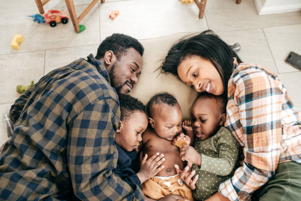 istock Parents and children 1158864704