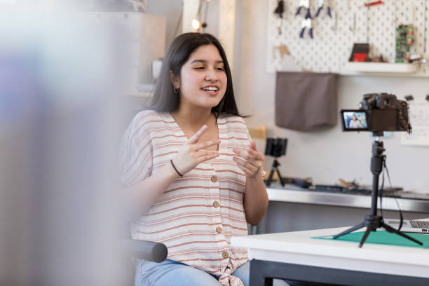 Teen explains project in video for physics homework
