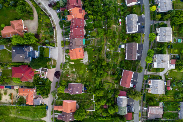 istock Flying over city area 1158889858