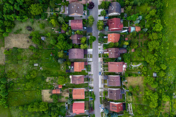 istock Flying over city area 1158889860
