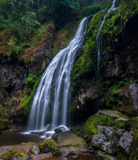 istock Little Mashel Falls Washington State, USA 1158904023